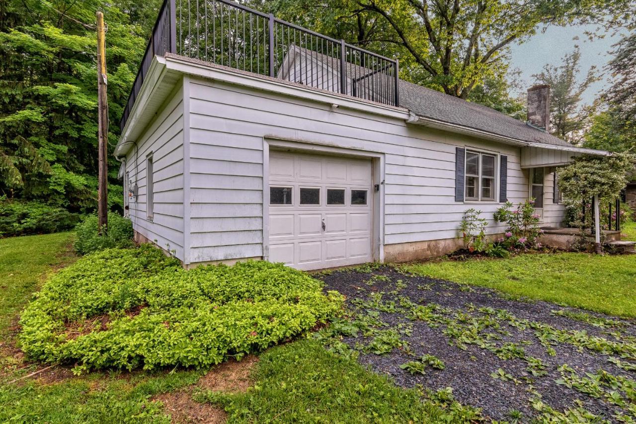 Private Creek Access - On One Acre *