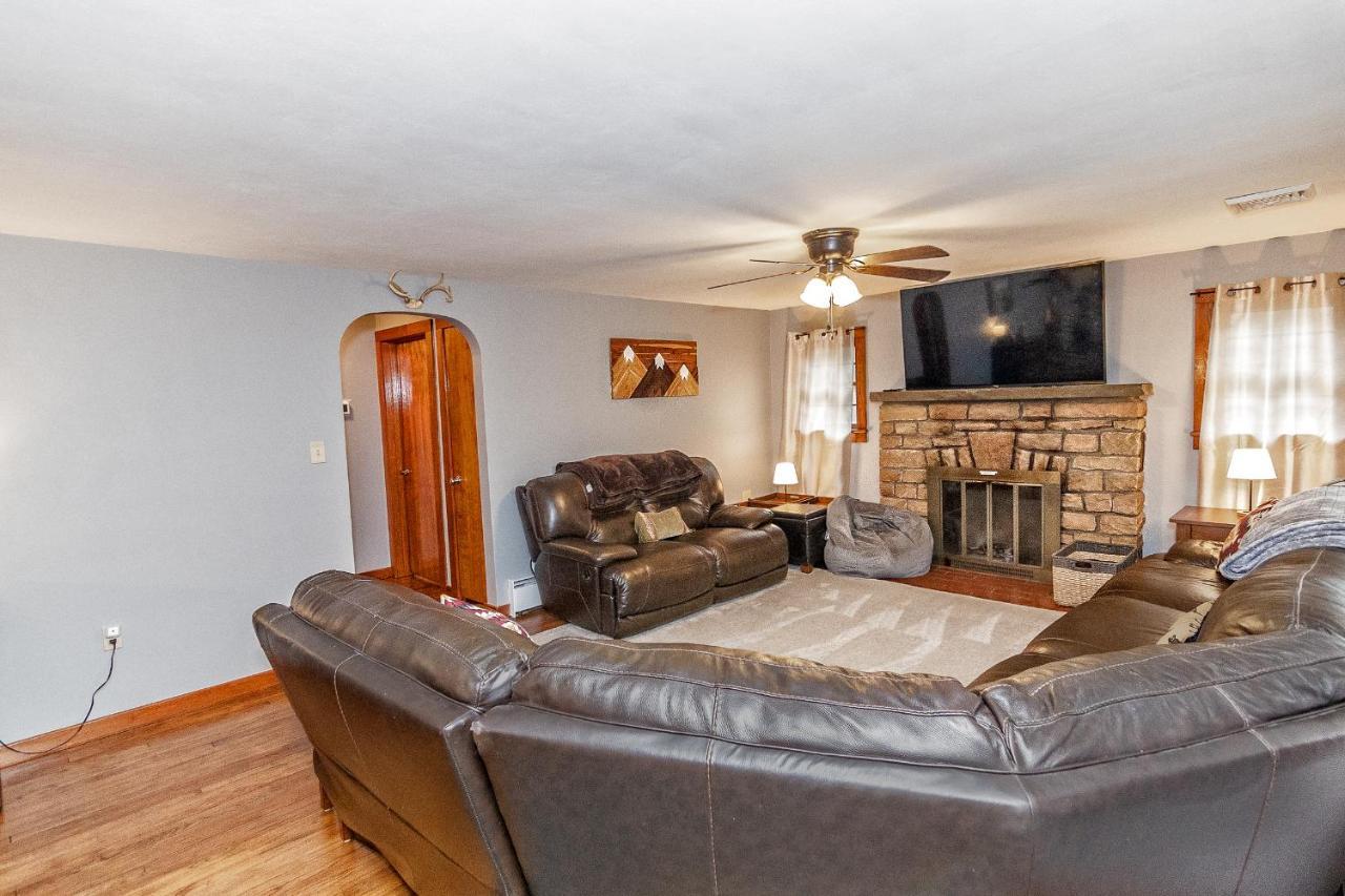 Private Creek Access - On One Acre Tannersville